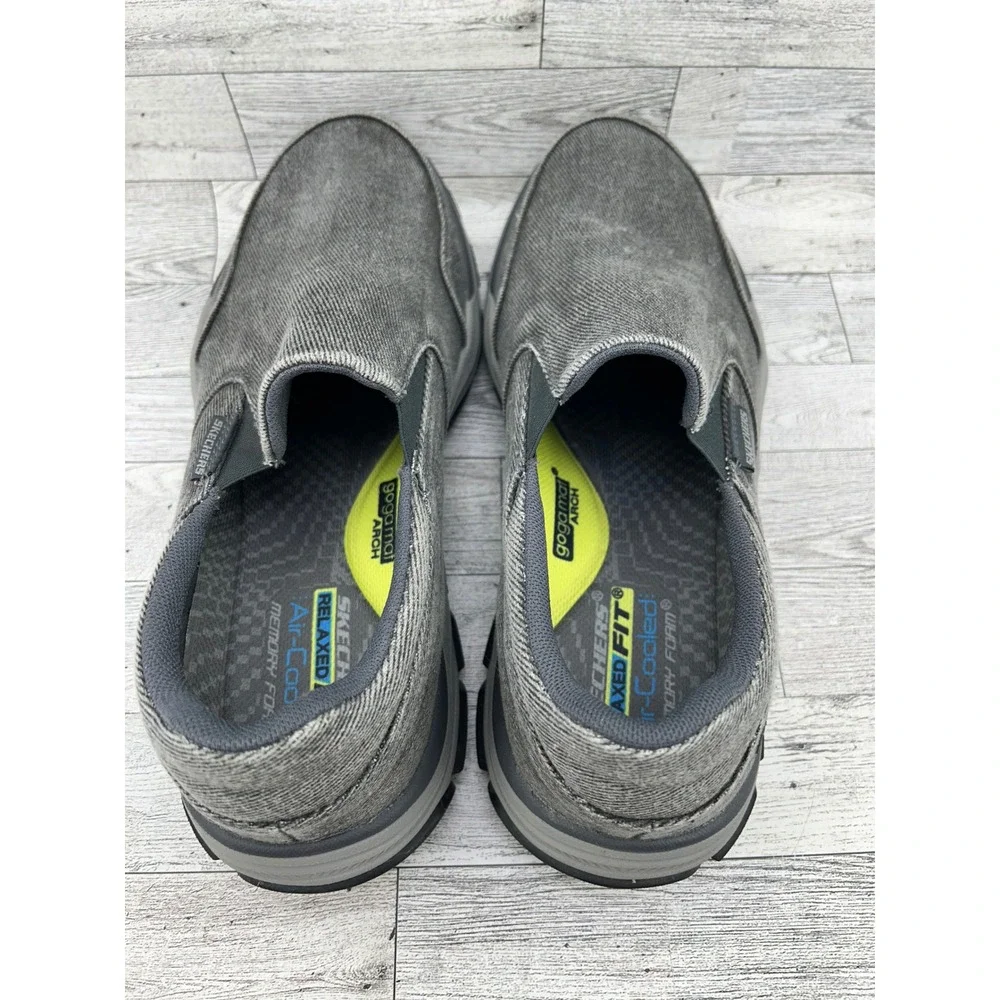 Skechers Relaxed Fit Air Cooled Memory Foam Slip On Shoes Men's Size 12 Charcoal